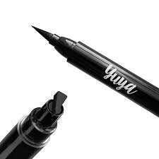 Delineador Cat eye - Yuya